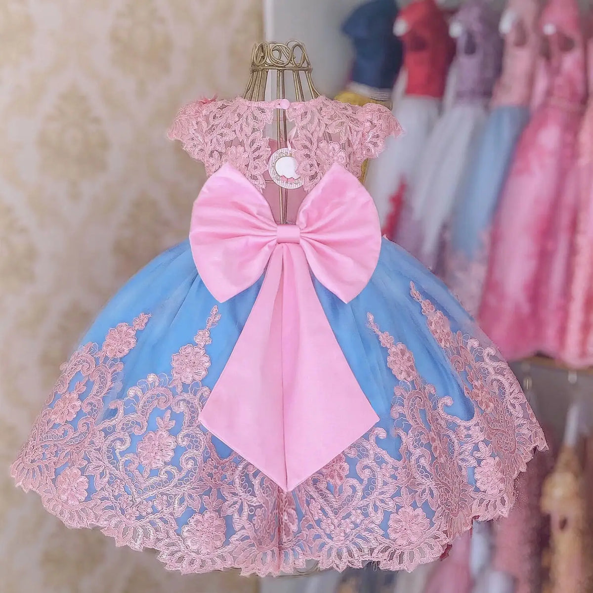 Embroidery Elegant Princess Dress for Girls Luxury Golden Lace Vintage Children Festival Party Gown Baby Formal Weddings Dresses