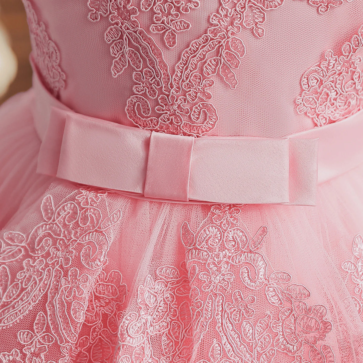 Embroidery Elegant Princess Dress for Girls Luxury Golden Lace Vintage Children Festival Party Gown Baby Formal Weddings Dresses